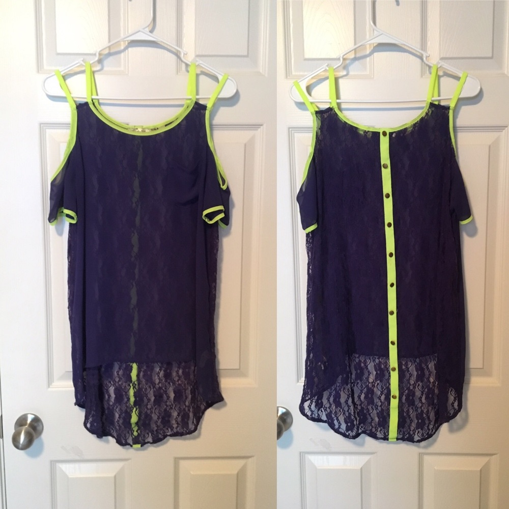 Women’s Top